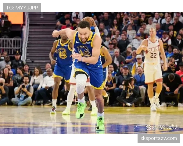 库里三分投射拉开空间 提升勇士关键时刻得分效率