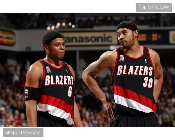 拉希德·华莱士挡拆制造错位提升队内低位得分效率